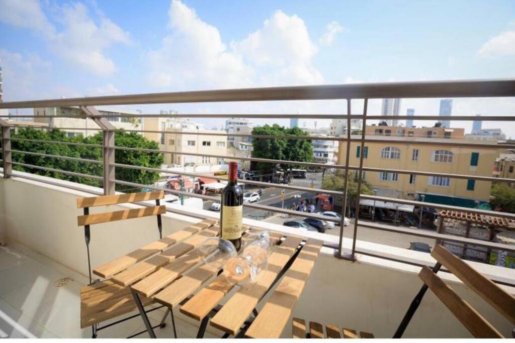 Appartement קסם תל אביבי דירה עם גקוזי נוף לים ושוק הכרמל